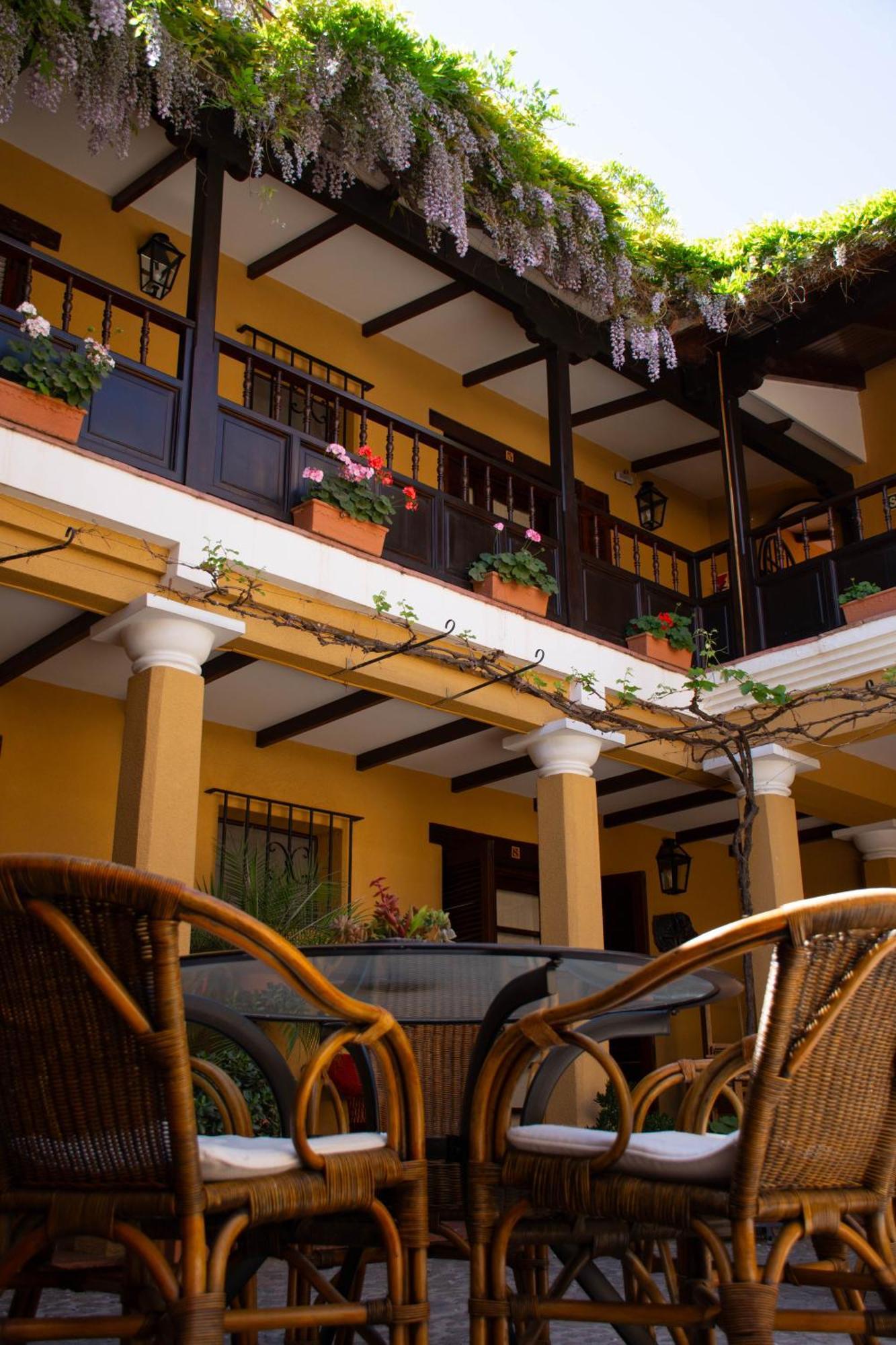 Villa Vicuna Cafayate Boutique Hotel Екстер'єр фото