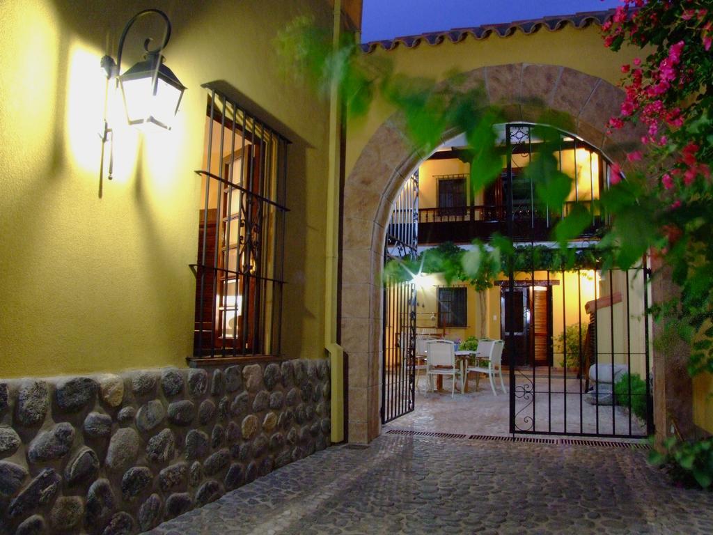 Villa Vicuna Cafayate Boutique Hotel Екстер'єр фото